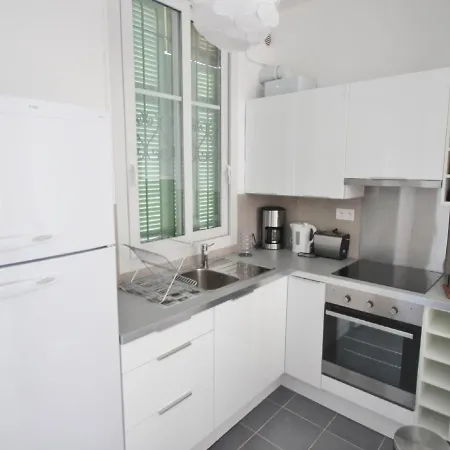 Port De Nice Stalingrad- Appartement 2P, Balcon,Wifi,Clim